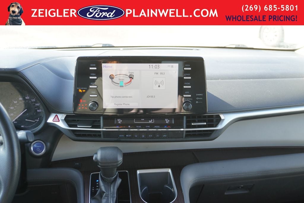 2021 Toyota Sienna LE 8 Passenger