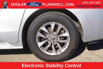 2021 Toyota Sienna LE 8 Passenger