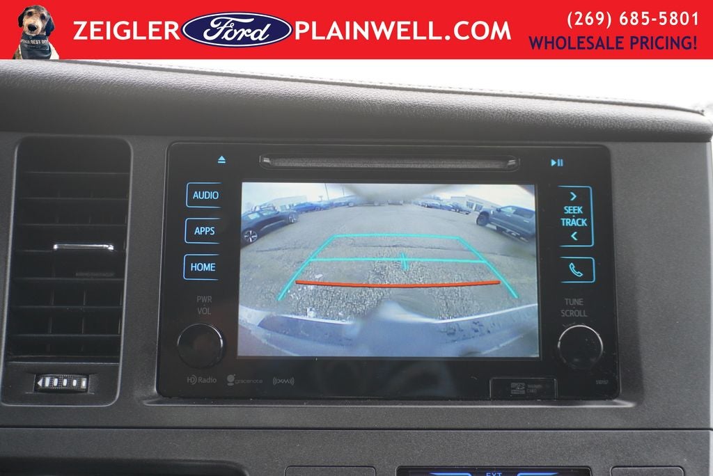 2016 Toyota Sienna SE Premium 8 Passenger