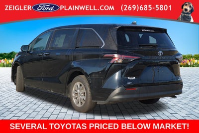 2024 Toyota Sienna XLE 7 Passenger