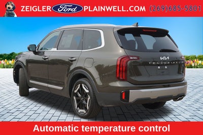2025 Kia Telluride S Power Moonroof Heated Leather 4x4 Navigation Rear