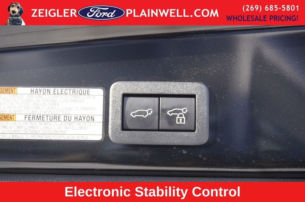 2023 Toyota Corolla Cross XLE AWD MOONROOF HEATED LEATHER BLIS REAR CAMERA