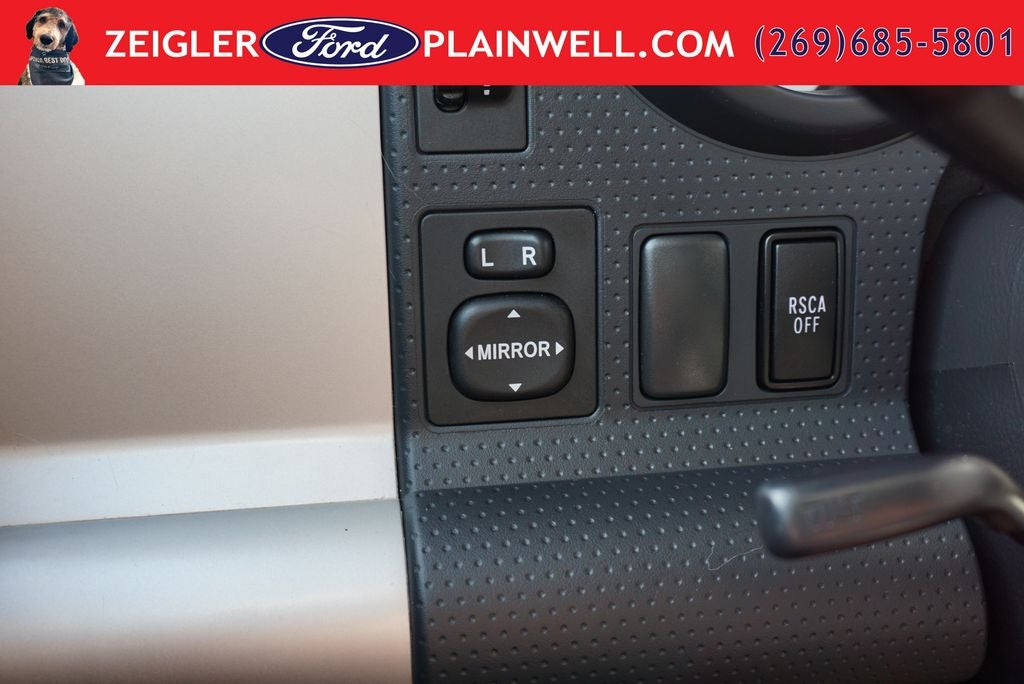 2014 Toyota FJ Cruiser Base 4x4 2 Tone Paint