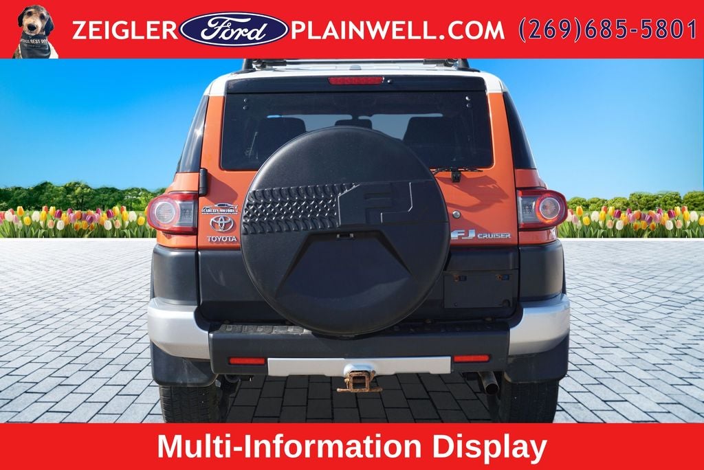 2014 Toyota FJ Cruiser Base