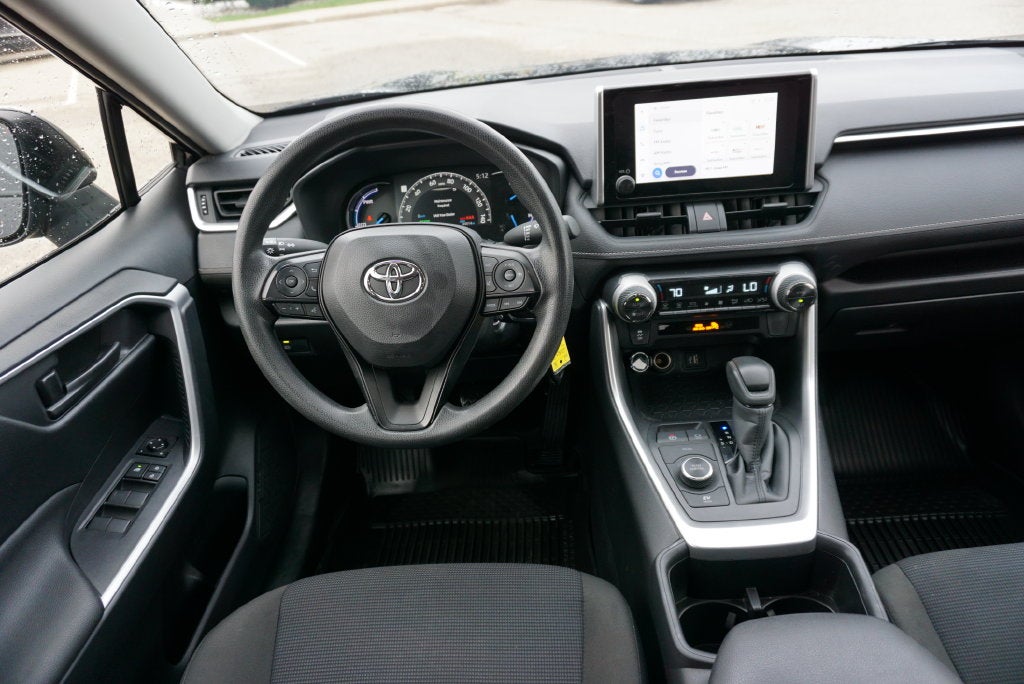 2025 Toyota RAV4 Hybrid LE