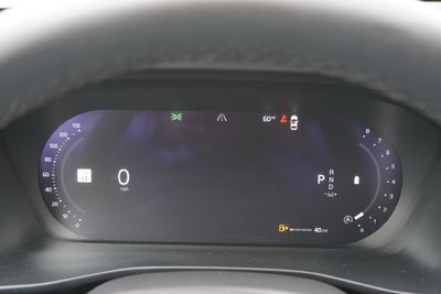 2024 Volvo XC40 B5 Core