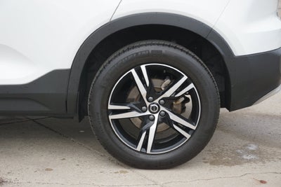 2024 Volvo XC40 B5 Core