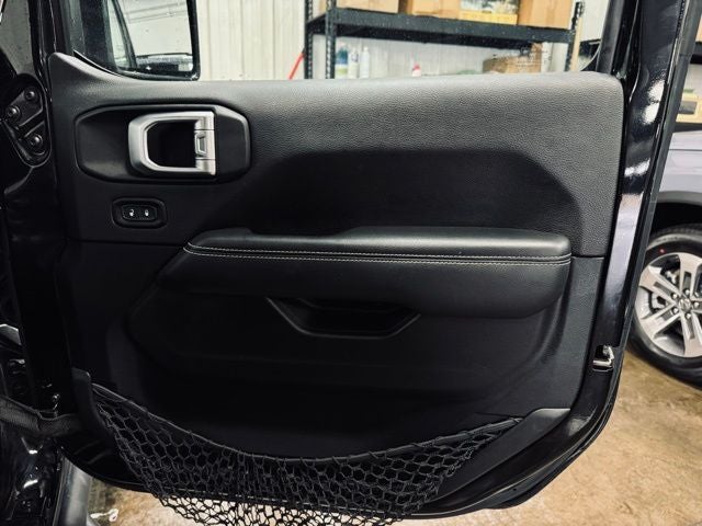 2020 Jeep Wrangler Sahara 4x4