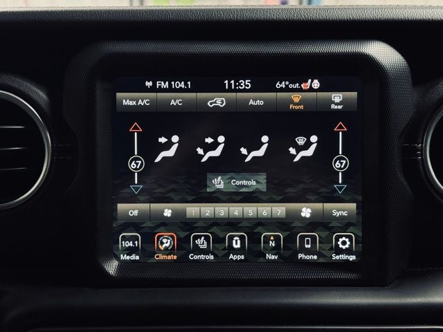 2020 Jeep Wrangler Sahara 4x4