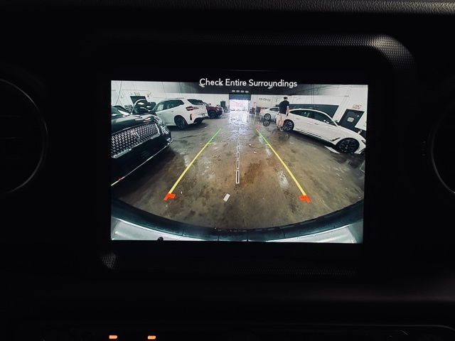 2020 Jeep Wrangler Sahara 4x4