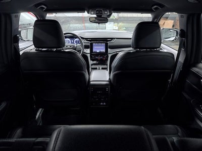 2024 Jeep Grand Cherokee L Altitude 4x4