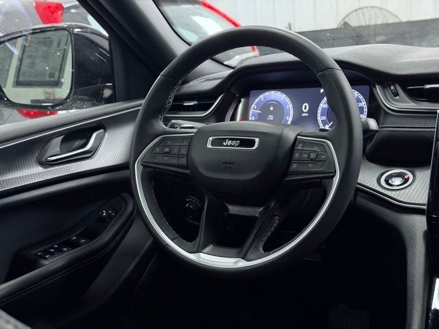 2024 Jeep Grand Cherokee L Altitude 4x4