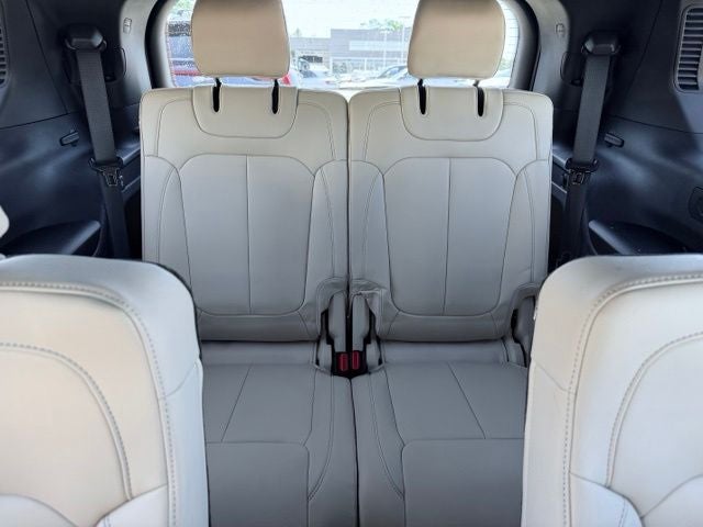 2025 Jeep Grand Cherokee L Limited 4x4