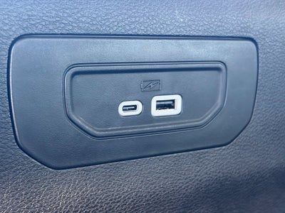 2023 Jeep Grand Cherokee L Limited * Certified Pre-Owned *