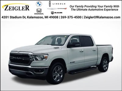 2022 RAM 1500 Big Horn Crew Cab 4x4 5'7' Box