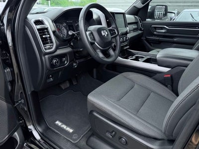 2024 RAM 1500 Big Horn Crew Cab 4x4 5'7' Box