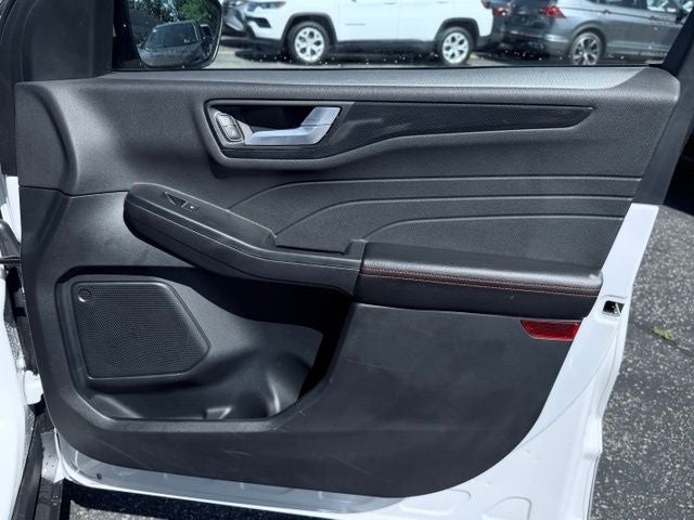 2024 Ford Escape Hybrid ST-Line Select
