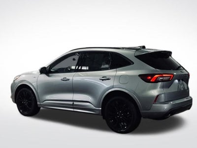 2023 Ford Escape ST-Line Elite