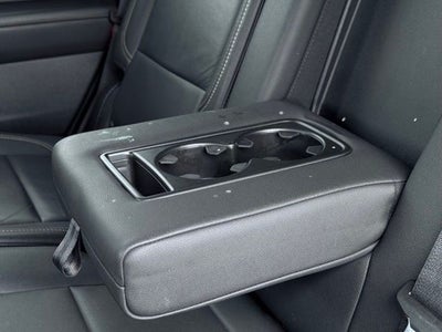 2024 GMC Yukon 4WD SLT