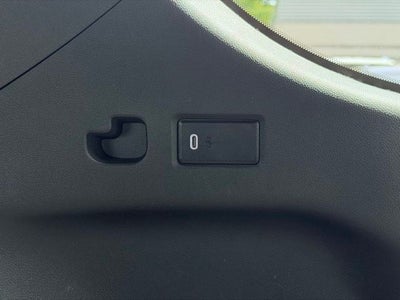 2021 GMC Yukon XL 4WD SLT