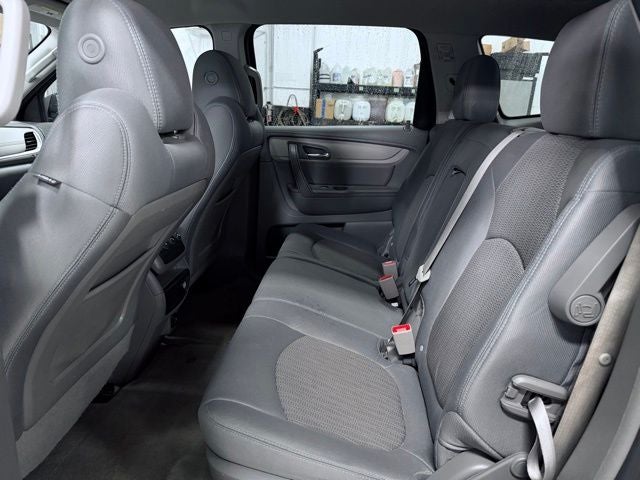 2017 Chevrolet Traverse LS