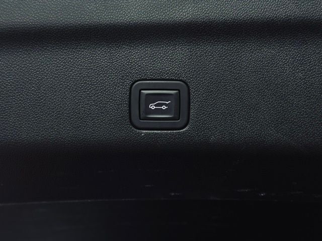 2025 Chevrolet Tahoe 4WD LT