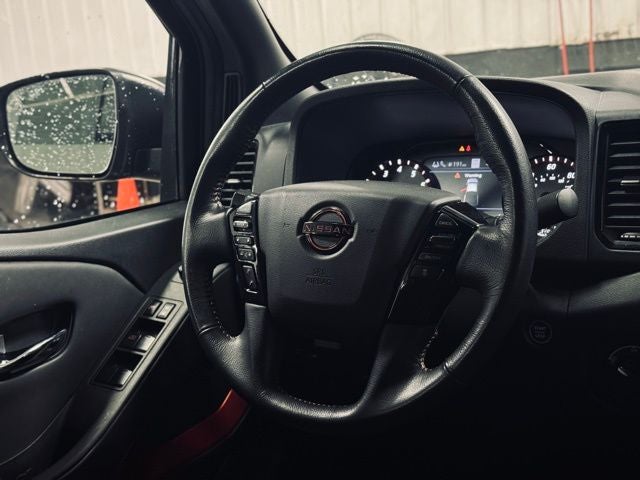 2023 Nissan Frontier Crew Cab PRO-4X 4x4