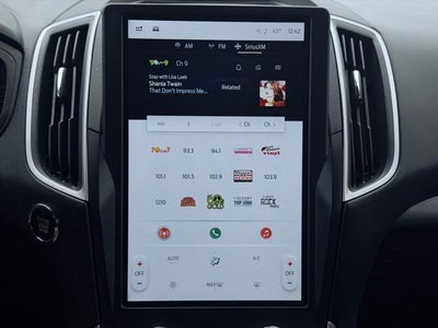 2022 Ford Edge SE