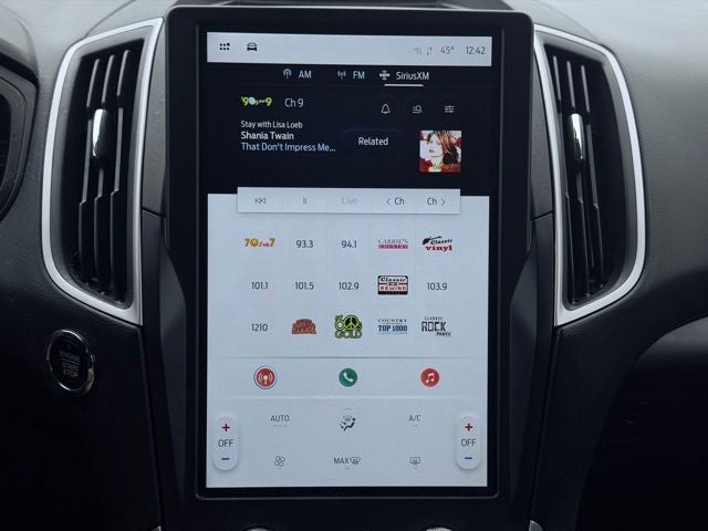 2022 Ford Edge SE