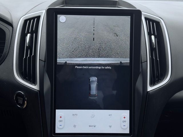 2022 Ford Edge SE