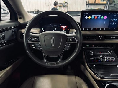 2022 Lincoln Nautilus Reserve