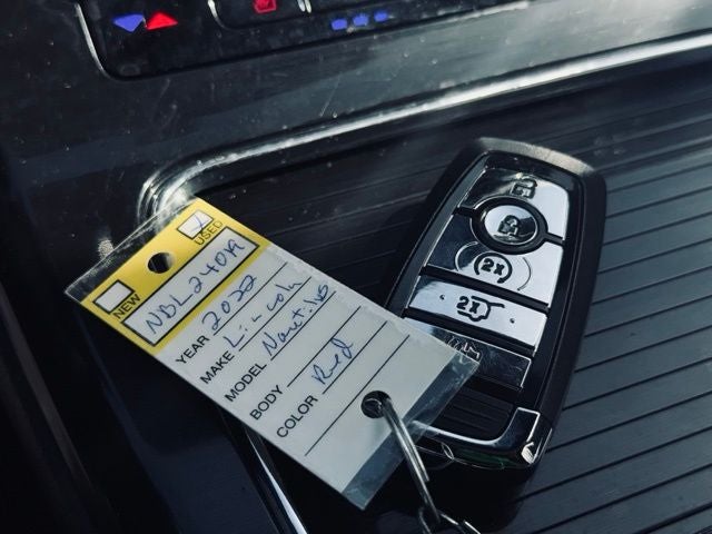 2022 Lincoln Nautilus Reserve