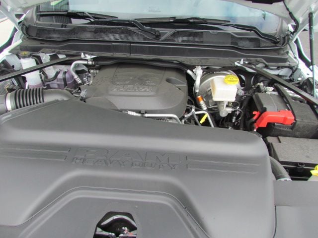 2023 RAM 3500 Tradesman Regular Cab 4x4 8' Box