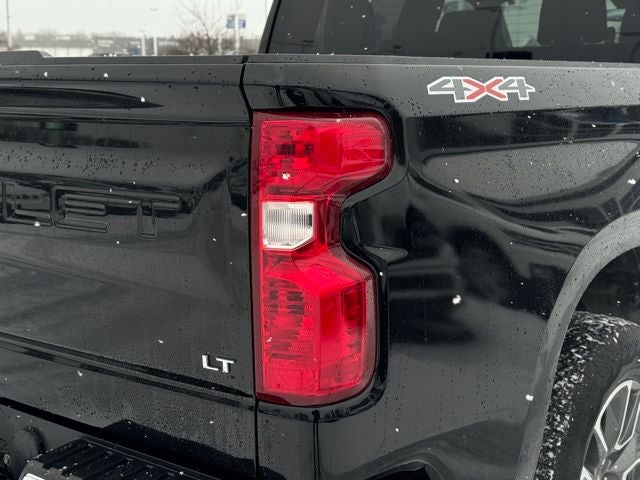 2023 Chevrolet Silverado 1500 4WD Crew Cab Short Bed LT with 2FL