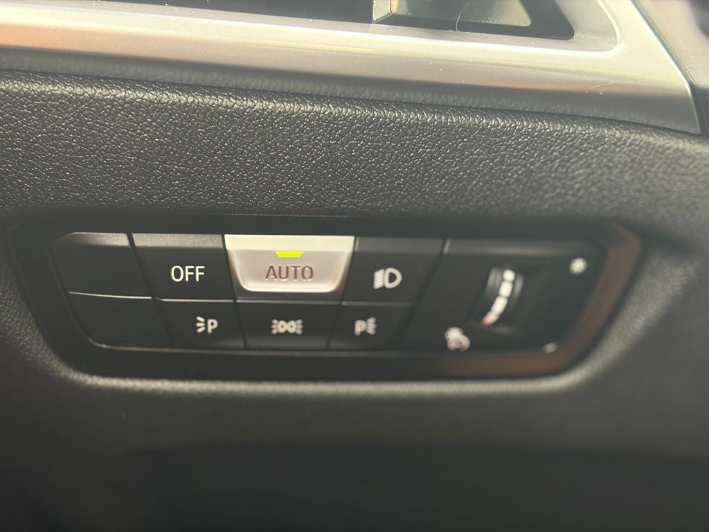 2025 BMW 2 Series 230i xDrive