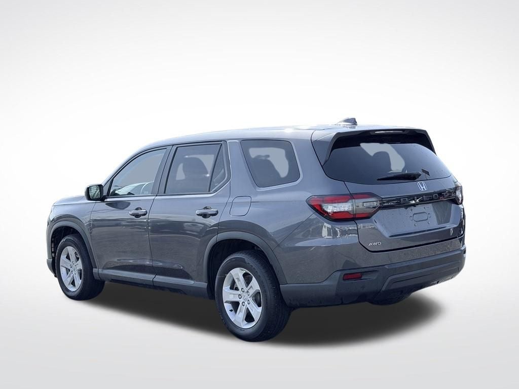 2023 Honda Pilot LX