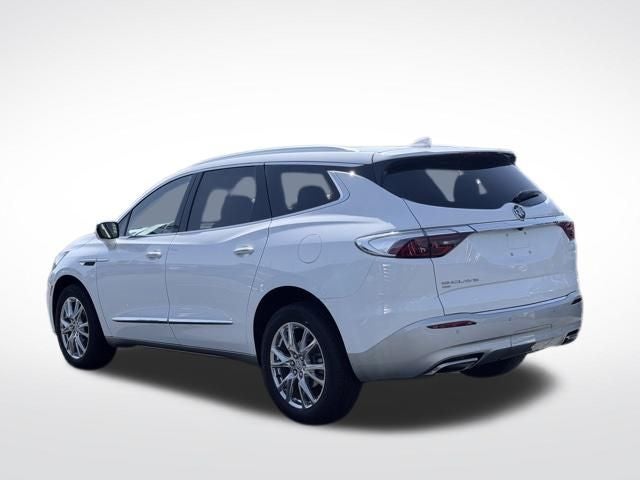 2023 Buick Enclave Essence AWD