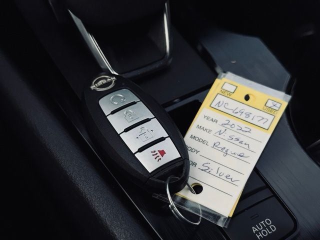 2022 Nissan Rogue SV Intelligent AWD