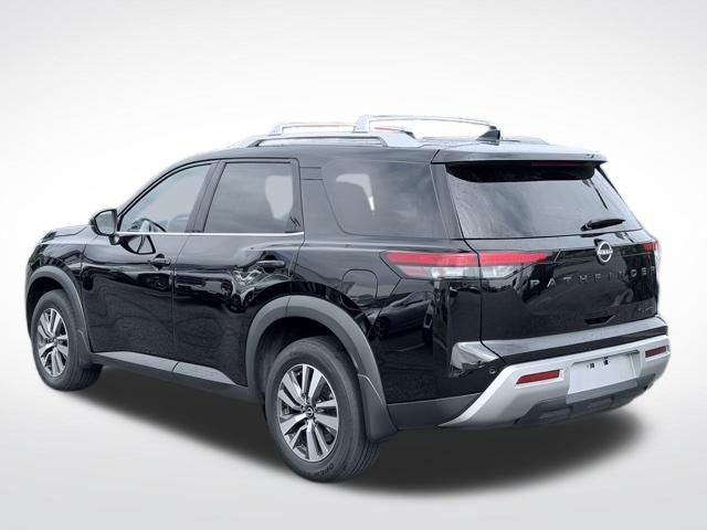 2024 Nissan Pathfinder SL 4WD
