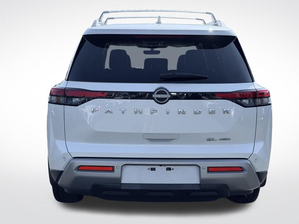 2023 Nissan Pathfinder SL 4WD