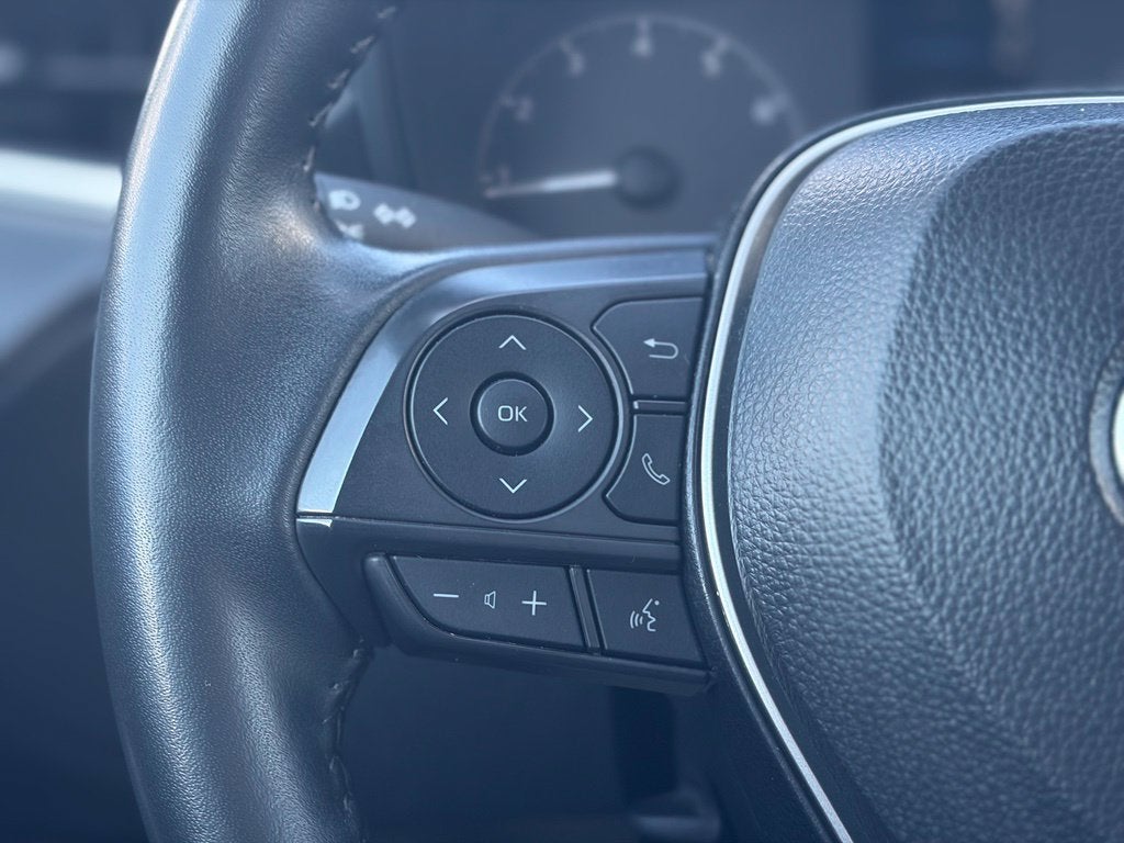 2025 Toyota Corolla Cross LE