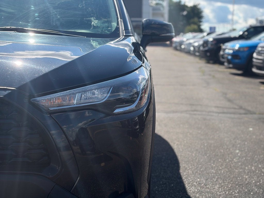 2025 Toyota Corolla Cross LE