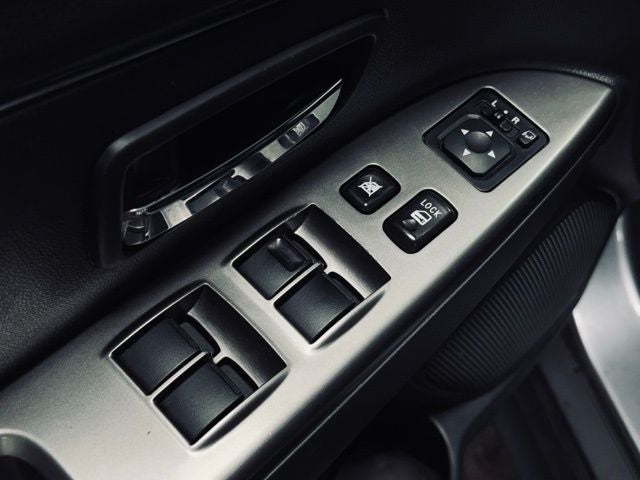 2024 Mitsubishi Outlander Sport Base