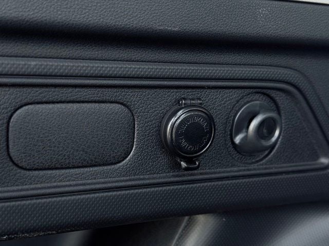 2023 Subaru Forester Base