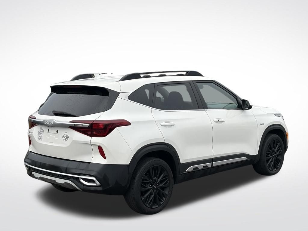 2022 Kia Seltos Nightfall