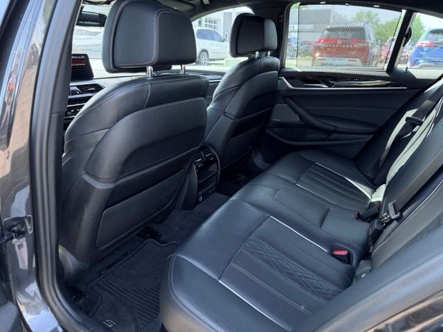 2023 BMW 5 Series i xDrive