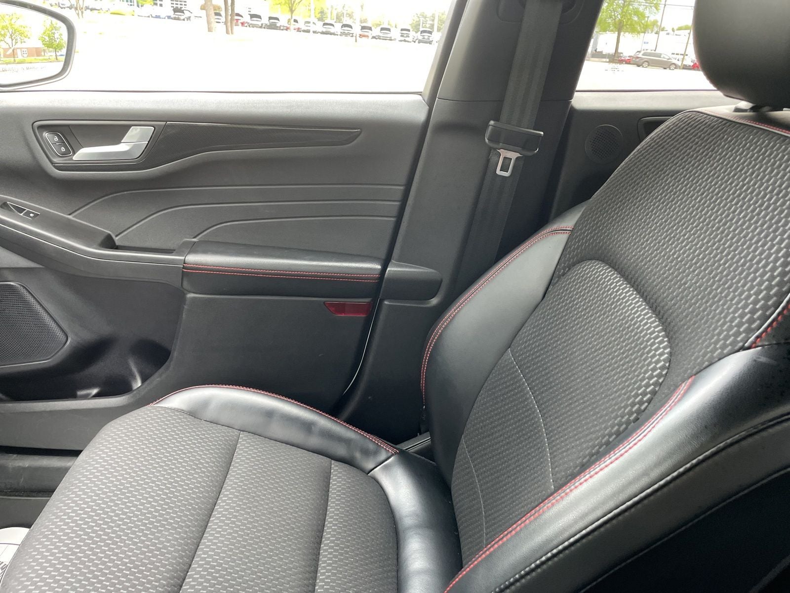 2023 Ford Escape ST-Line Select
