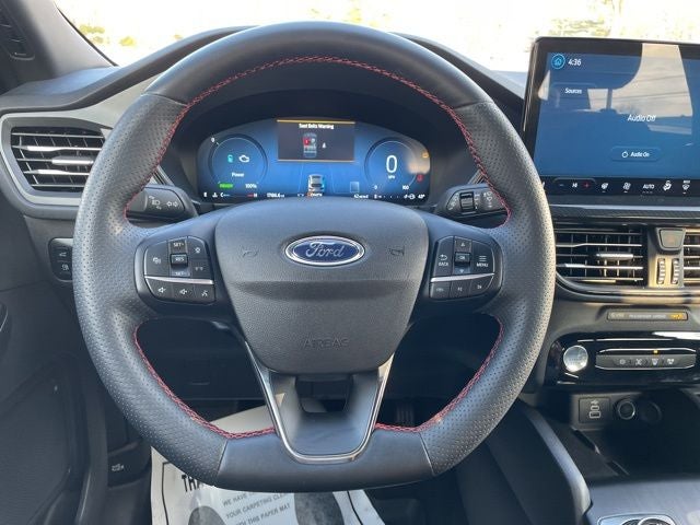 2025 Ford Escape Hybrid ST-Line Elite
