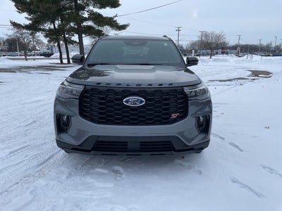 2025 Ford Explorer ST