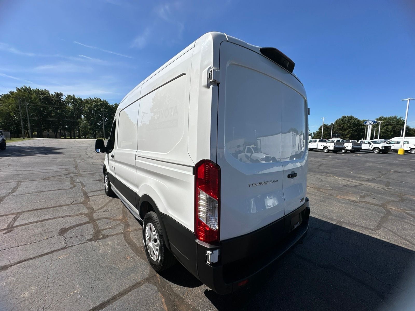 2020 Ford Transit-250 Base